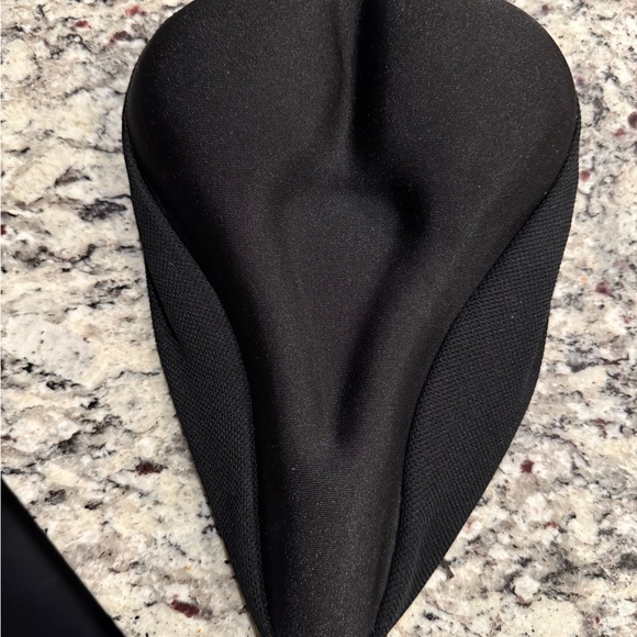 zacro Other - Black Cushioned Bicycle Seat Cover